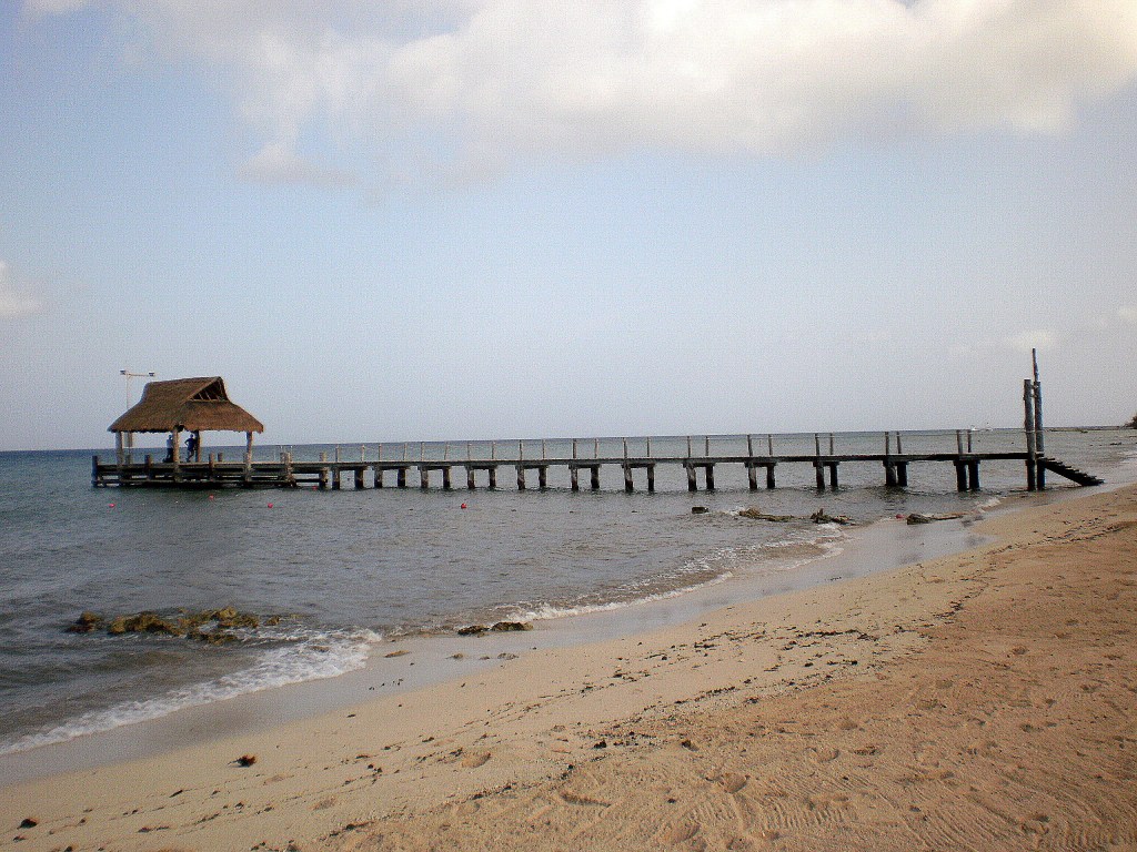 Aura Pier