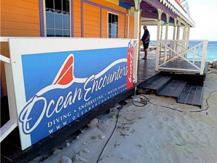 Ocean Encounters Dive Shop